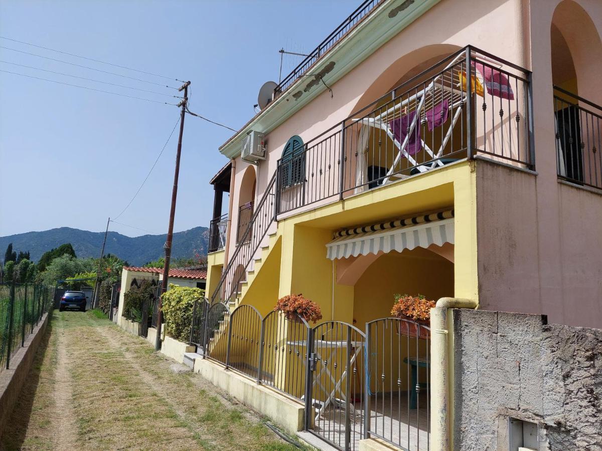 Deiana'S Apartment - Cardedu Beachside ภายนอก รูปภาพ